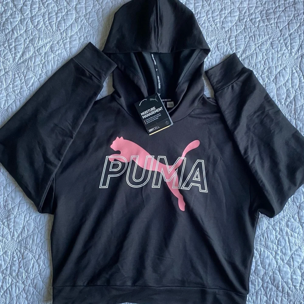 [NWT] Women's Puma Sweatshirt - Picture 2 of 7